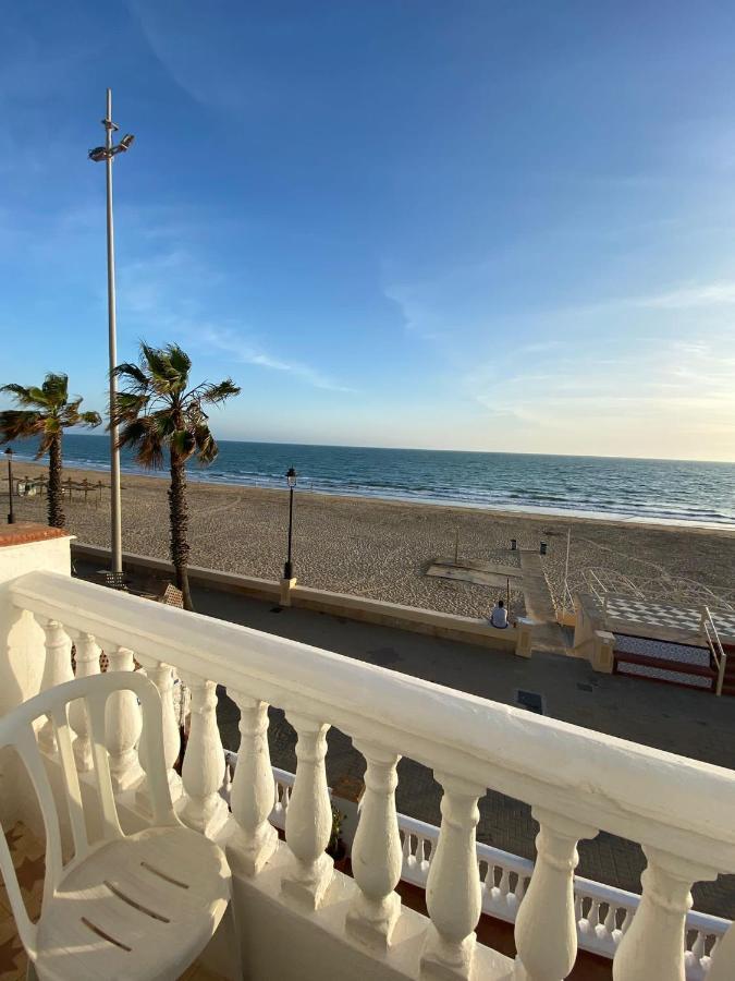 Tranvia Beach House Chipiona Exterior photo